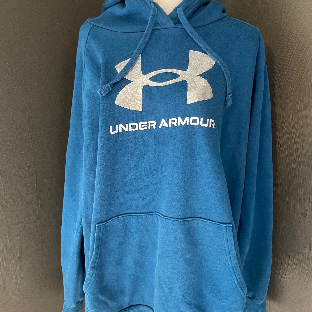 Under Armour Women’s Sweatshirt – Size 3X